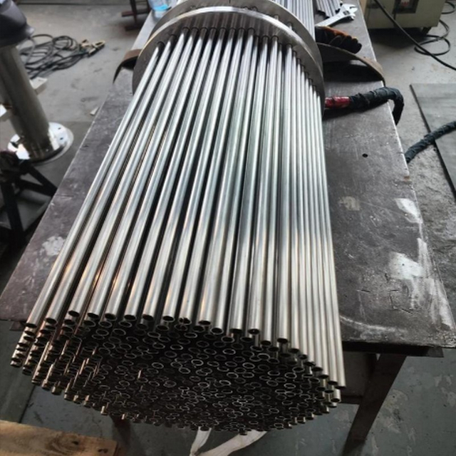 Seamless heat exchanger tubes (ASTM A213, T22) are used in metallurgy, chemical industry, boiler manufacturing, and machinery equipment manufacturing.