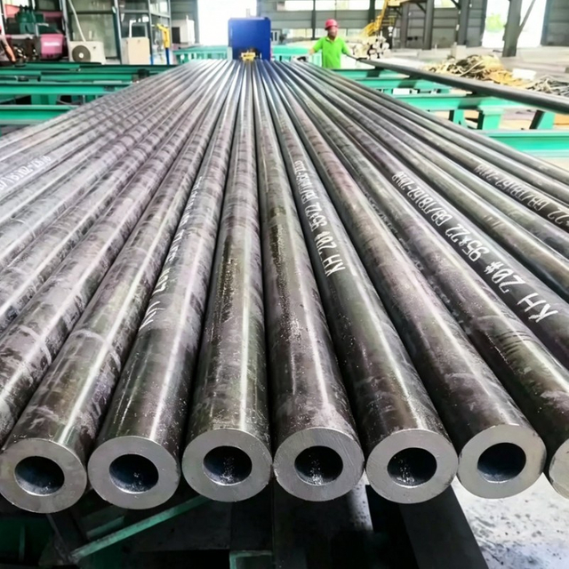 Factory Standard Size Mechanical Structure Tubing, Hot-Rolled/Cold-Rolled Seamless Pipe.